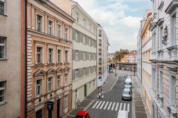 Prodej bytu 2+kk v osobním vlastnictví 76 m², Praha 2 - Vyšehrad