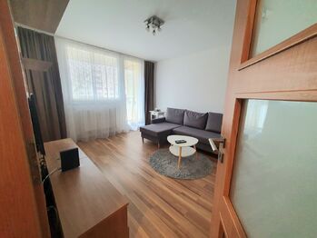 Pronájem bytu 1+kk v osobním vlastnictví 26 m², Kladno