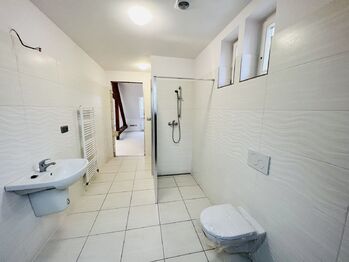 Pronájem historického objektu 174 m², Rožnov pod Radhoštěm