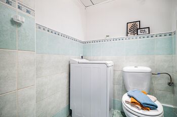 Prodej bytu 1+1 v osobním vlastnictví 28 m², Praha 4 - Chodov