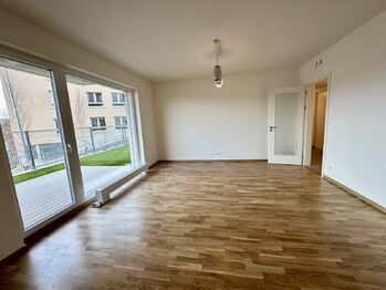 Pronájem bytu 2+kk v osobním vlastnictví 66 m², Praha 4 - Modřany