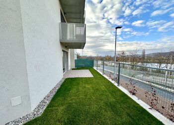 Pronájem bytu 2+kk v osobním vlastnictví 66 m², Praha 4 - Modřany