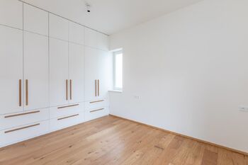 Pronájem bytu 2+kk v osobním vlastnictví 42 m², Praha 8 - Libeň