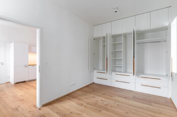 Pronájem bytu 2+kk v osobním vlastnictví 42 m², Praha 8 - Libeň