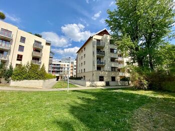 Pronájem bytu 1+kk v osobním vlastnictví 37 m², Praha 6 - Dejvice