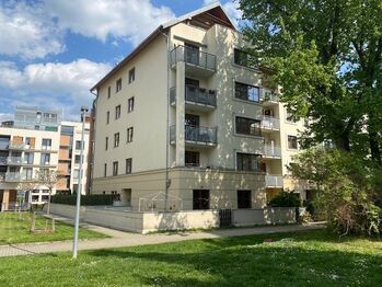 Pronájem bytu 1+kk v osobním vlastnictví 37 m², Praha 6 - Dejvice