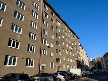 Prodej bytu 3+1 v osobním vlastnictví 71 m², Praha 10 - Strašnice