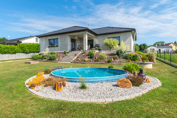 Prodej domu 180 m², Zbiroh