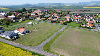Prodej pozemku 1000 m², Slavětín