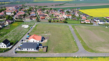 Prodej pozemku 1000 m², Slavětín