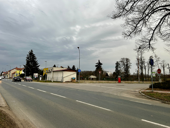 Pronájem pozemku 1400 m², Pohořelice