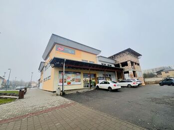 Prodej obchodních prostor 130 m², Ždánice