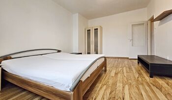 Pronájem bytu 1+1 v osobním vlastnictví 38 m², Mělník