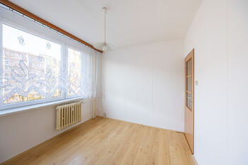 Prodej bytu 3+1 v osobním vlastnictví 55 m², Praha 9 - Střížkov