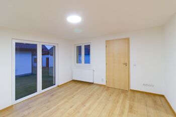 Pronájem domu 91 m², Hodonice