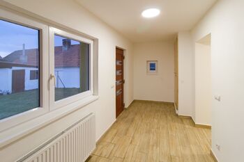 Pronájem domu 91 m², Hodonice