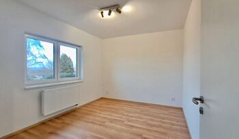 Pronájem domu 73 m², Svinaře