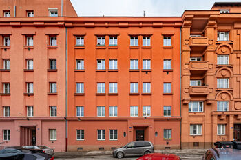 Prodej bytu 1+kk v osobním vlastnictví 31 m², Praha 9 - Libeň