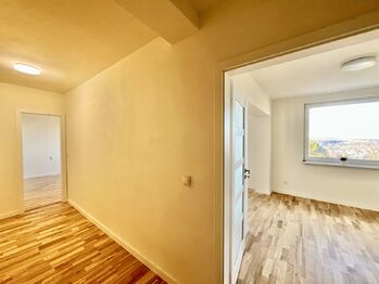 Prodej bytu 2+1 v osobním vlastnictví 53 m², Větrušice