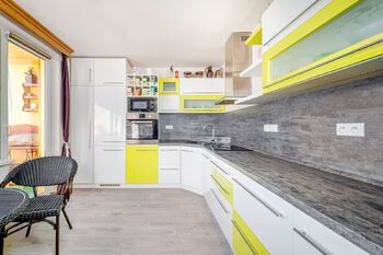 Prodej bytu 3+1 v družstevním vlastnictví 74 m², Lažiště