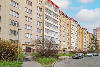 Prodej bytu 3+1 v osobním vlastnictví 75 m², Praha 10 - Záběhlice