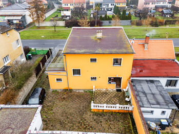 Prodej domu 140 m², Košťany