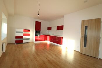 Pronájem bytu 3+kk v osobním vlastnictví 75 m², Praha 5 - Zličín