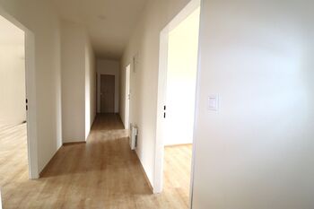 Chodba - Pronájem bytu 3+kk v osobním vlastnictví 75 m², Praha 5 - Zličín