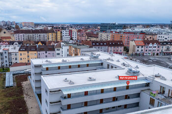 Prodej bytu 1+kk v osobním vlastnictví 46 m², Hradec Králové