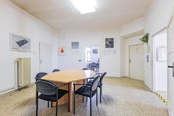 Pronájem kancelářských prostor 378 m², Praha 5 - Radotín