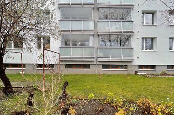 Prodej bytu 3+1 v osobním vlastnictví 79 m², Praha 5 - Hlubočepy