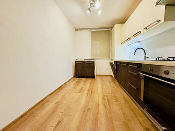 Pronájem bytu 2+1 v osobním vlastnictví 54 m², Žatec