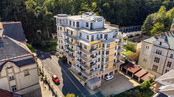 Prodej bytu 6 a více v osobním vlastnictví 537 m², Karlovy Vary