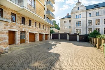 Prodej bytu 6 a více v osobním vlastnictví 537 m², Karlovy Vary