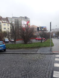 Pronájem garážového stání 12 m², Praha 10 - Vršovice