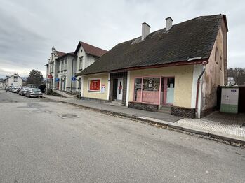 Pronájem obchodních prostor 50 m², Rožnov pod Radhoštěm