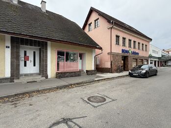 Pronájem obchodních prostor 50 m², Rožnov pod Radhoštěm