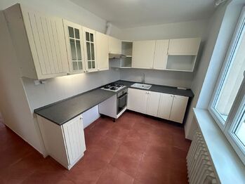 Pronájem bytu 3+1 v osobním vlastnictví 68 m², Kladno