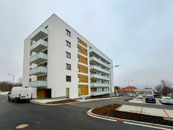 Pronájem bytu 2+kk v osobním vlastnictví 63 m², Teplice