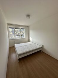 Pronájem bytu 3+kk v osobním vlastnictví 72 m², Kladno