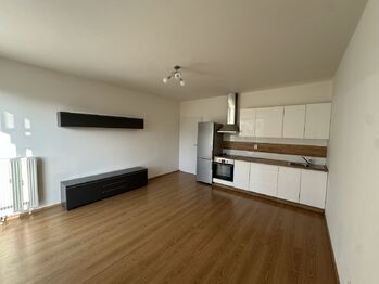 Pronájem bytu 3+kk v osobním vlastnictví 72 m², Kladno