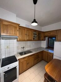 Kuchyně - Pronájem bytu 2+1 v osobním vlastnictví 80 m², Kamenice