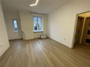 Pronájem bytu 2+kk v družstevním vlastnictví 46 m², Soběslav