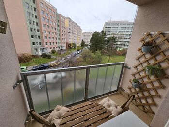 balkón - Pronájem bytu 3+kk v osobním vlastnictví 69 m², Praha 4 - Chodov