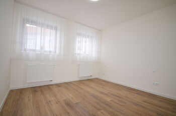 Pronájem bytu 2+kk v osobním vlastnictví 68 m², Slaný