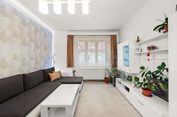 Prodej bytu 2+kk v osobním vlastnictví 64 m², Praha 10 - Strašnice