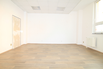 Pronájem obchodních prostor 72 m², Karlovy Vary