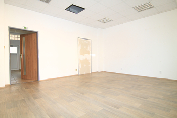 Pronájem obchodních prostor 72 m², Karlovy Vary