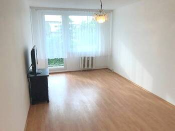 Pronájem bytu 2+kk v družstevním vlastnictví 53 m², Praha 8 - Kobylisy