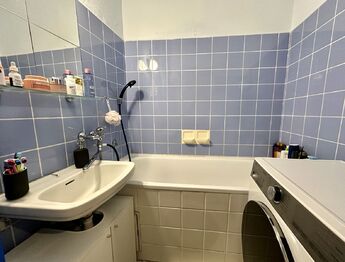 Prodej bytu 3+1 v osobním vlastnictví 80 m², Praha 4 - Podolí